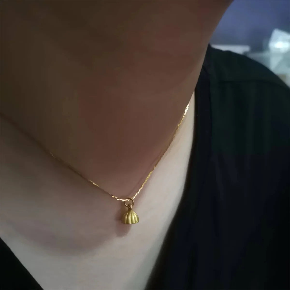 Hot Sale Sexy Gold Color Necklace For Women Pendant Luxury New Clavicle Chain Fashion Jewelly Men Wedding Party Gift Accessories